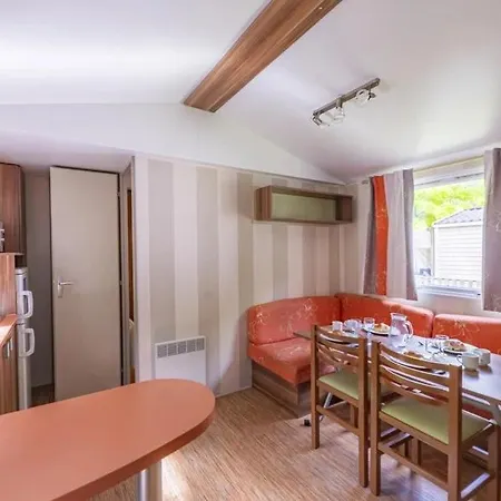 Camping 4 Etoiles - Piscine - Ccbfhha مكان تخييم 4*