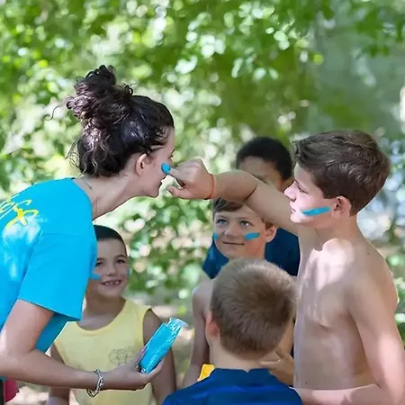 Camping 4 Etoiles - Piscine - Ccbfhha مكان تخييم